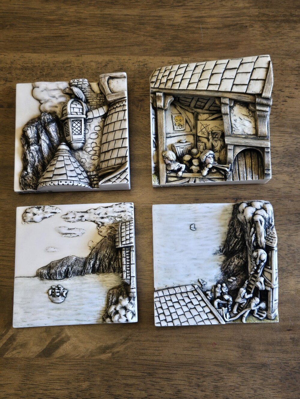 Harmony Kingdom Picturesque Wimberley Tales Decorative Magnet Marble Resin Tiles